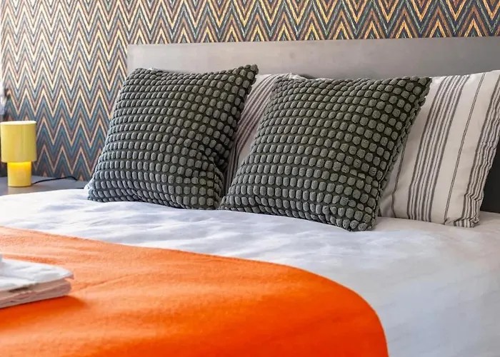 Modern Amber Apartment & Prime Old Town Location Antalya