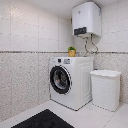 Maxihomes Hadrian Amber Αττάλεια