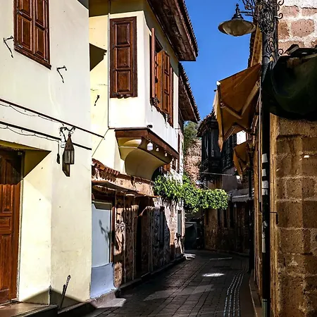 Апартаменты Hadrian Modern Amber In Prime Old Town Location Анталья