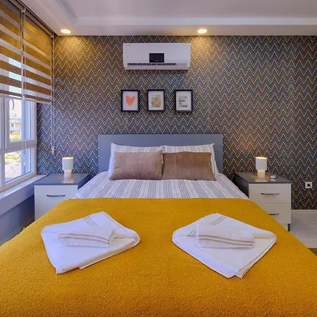 Apartmán Hadrian Modern Amber In Prime Old Town Location