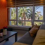 Modern Amber & Prime Old Town Location Apartament