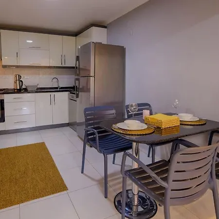 Prime Location Flat In Center *