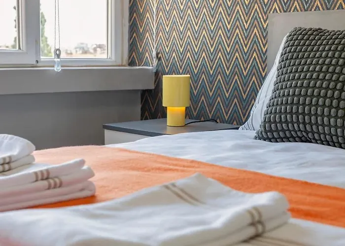 Maxihomes Hadrian Amber *